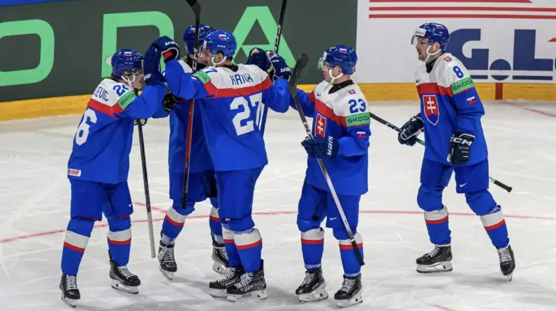 Slovensko: 2 zápasy, 2 výhry, 6 bodov